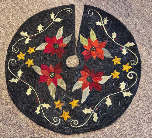 4 Poinsettias Tree Skirt Rug Hooking Pattern