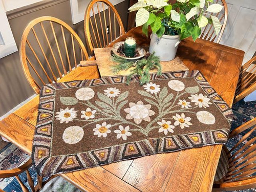 Sadie's Flowers Rug Hooking Kit