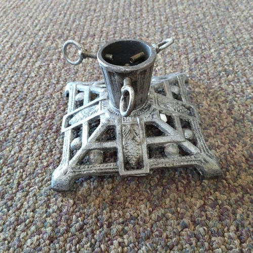 Silver Tree Stand