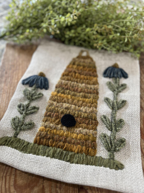 Beehive and Two Flowers ~ Wool Strip Stitching Pattern or Kit