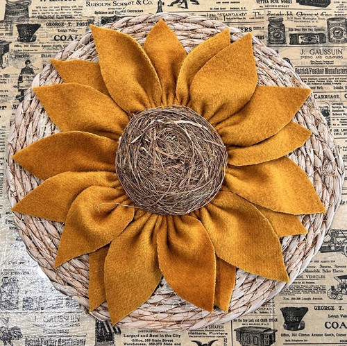 Autumn Wool Sunflower Hanger