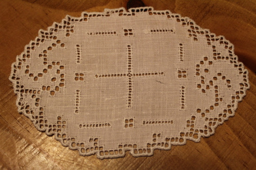 Vintage White Cotton Oval Doily for Embellishment or Trim