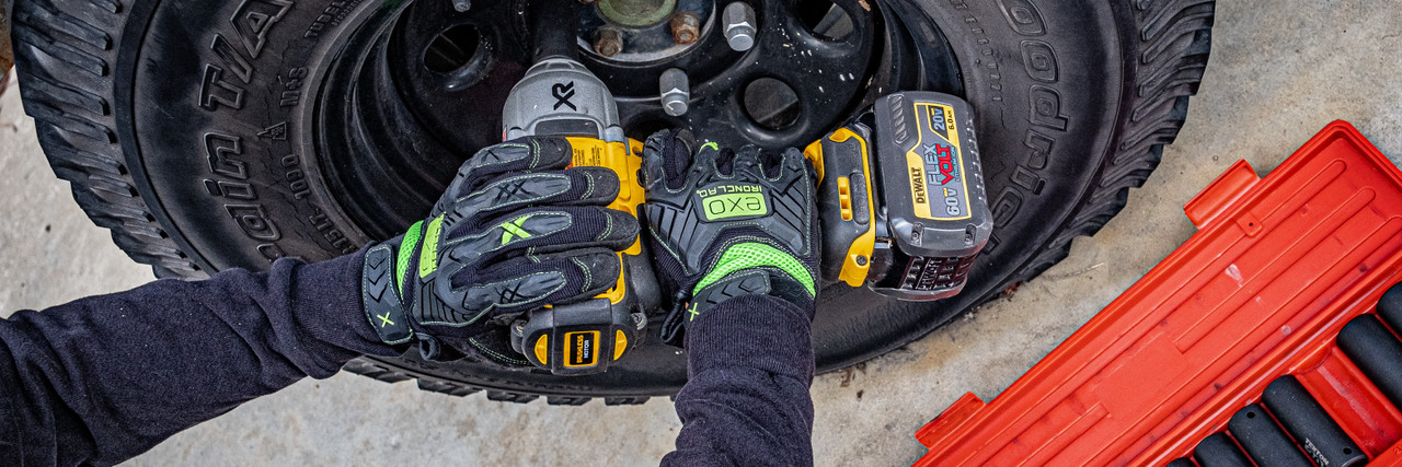 EXO Motor Grip Gloves