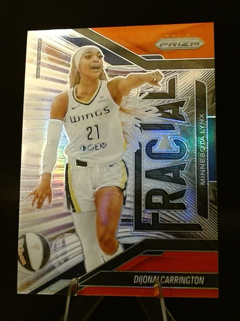 2025 WNBA Panini Prizm DiJonai Carrington Red Fractal /99