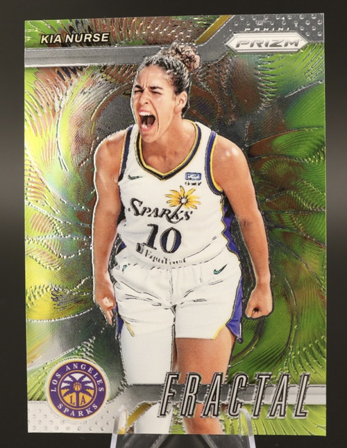 2024 Panini Prizm WNBA #10 Kia Nurse Fractal