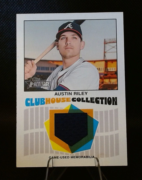 2026 Topps Heritage Baseball Austin Riley Cluhouse Collection Patch