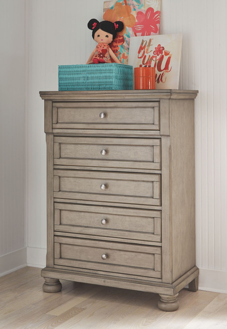 Lettner Light Gray Five Drawer Chest Central Handle
