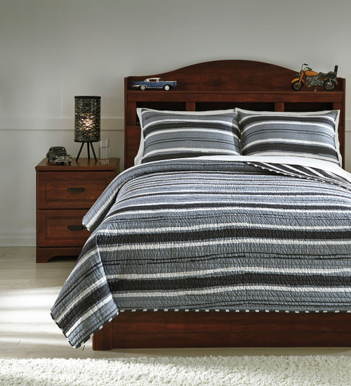 Merlin Gray / Cream Full Coverlet Set