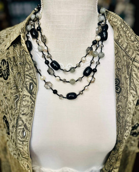 Necklace, Pearl Cultured Black Agate Labradorite Crystal