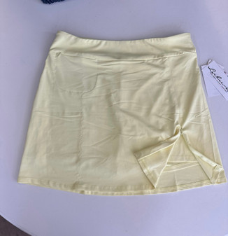 LuLu B Yellow Skort, Phone Pocket 2 Waist Zip Pockets Side Sea, Zip Coolant Fabric Lulu B Yellow