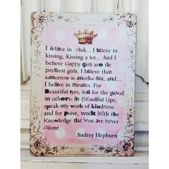 Magnet Audrey Hepburn I Believe In Kissing, Kissy A Lot….