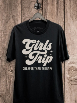 T-Shirt Girls Trip Cheaper Than Therapy Black