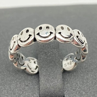 Smiley Face Ring