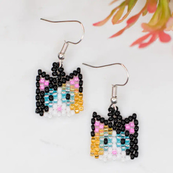 Cat Kitten Head Glass Bead Earrings