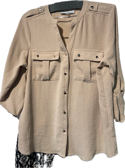 Keren Hart Shirt Button Down Pockets Sand Tan