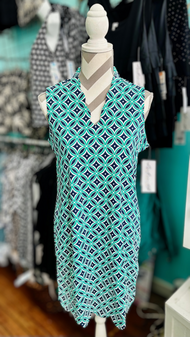 Lulu B Dress Scallop Neckline & Hem Coolant Like Fabric Green Navy