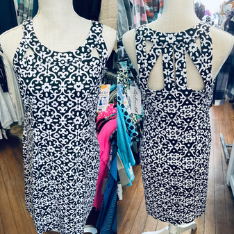 Dress, Sleeveless Sexy Black & White LuLu B  Coolant Fabric 