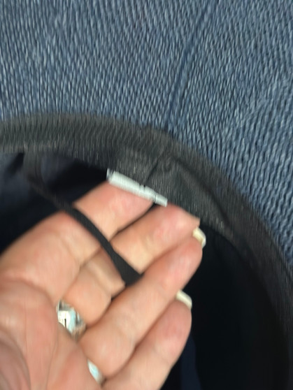 Adjustable tie head sizer