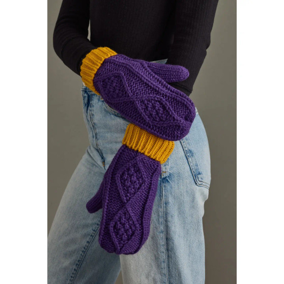 Mittens Purple Gold Mn Vikings SKOL Fleeced Lined Cable Knit