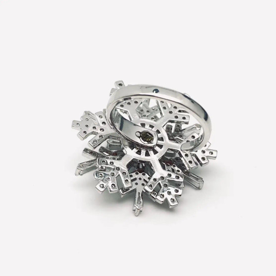 Ring Snowflake Rhinestone Rotating Spinner