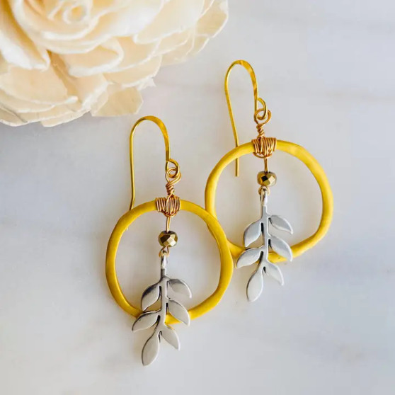 Earrings Dangle Round Suspended Branch Leaf Gold Silver 1 LEFT