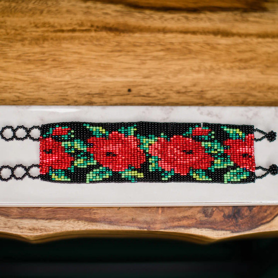 Red Rose Glass Beaded Bracelet 