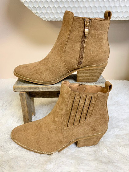 Tobacco suede cowboy boot.