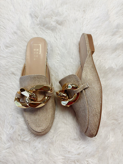 Shushop woven mules