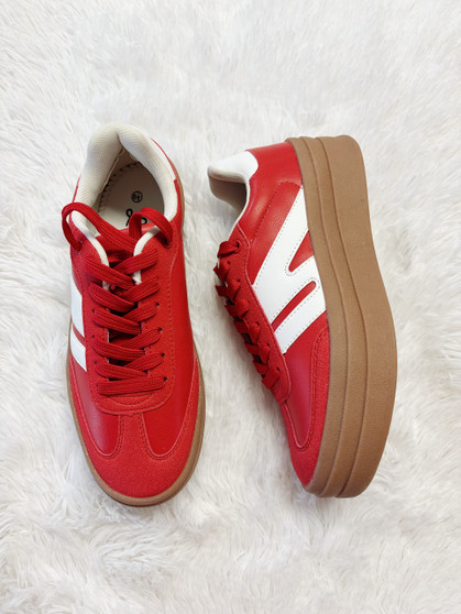 Razorback red platform sneakers