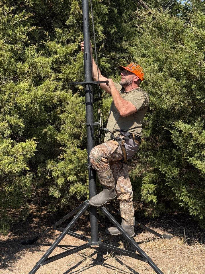 Pro View Tower Stand For Bow & Rifle Saddle Hunting