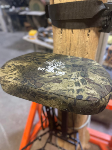 HUSH Seat Pad 2.0 for the HUSH Hang-On Treestands