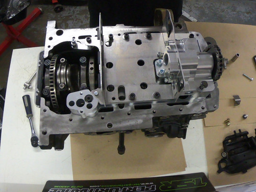 TSR 2.0 TFSI EA113 billet oil pump and baffle kit – alternate view 12