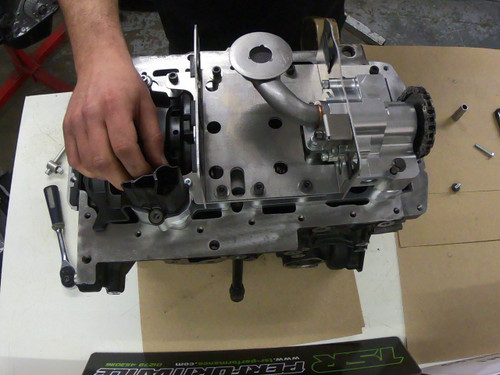 TSR 2.0 TFSI EA113 billet oil pump and baffle kit