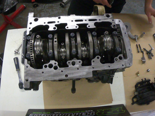 TSR 2.0 TFSI EA113 billet oil pump and baffle kit