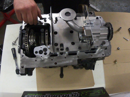 TSR 2.0 TFSI EA113 billet oil pump and baffle kit