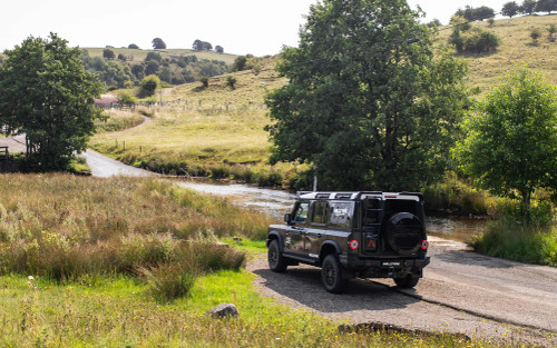 Ineos Grenadier (Petrol) - Part-Resonated System with Carbon Tips