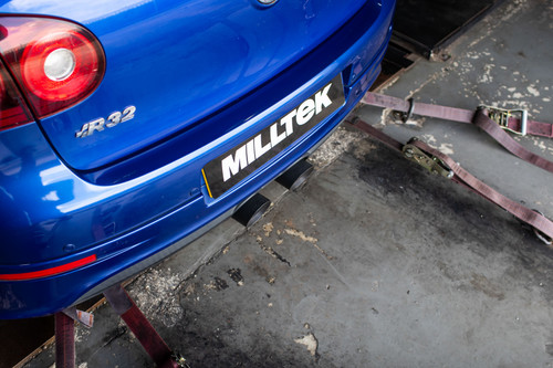 VW Golf MK5 R32 3.2 V6 - V2 3" Valved System with Cerakote Black Tips