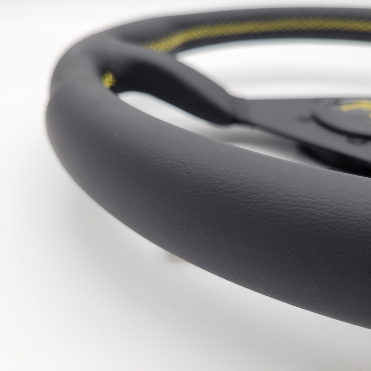 Personal Grinta 350mm Leather - 6430.35.2095 - MrSteeringWheel.com