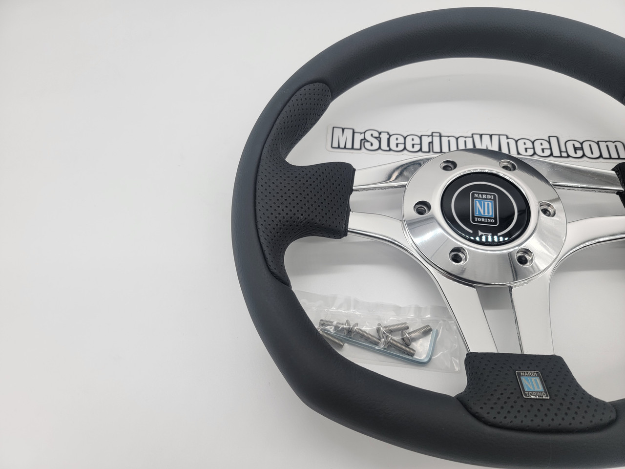 NARDI/ナルディ PASQUINO LEATHER Nardi Pasquino 300mm Steering Wheel - Black Leather