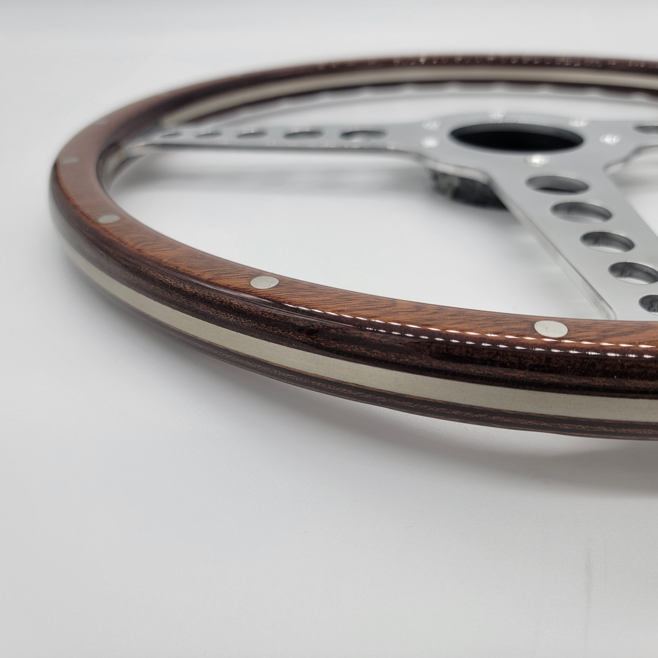 XKE E-Type OEM Steering Wheel | MrSteeringwheel.com