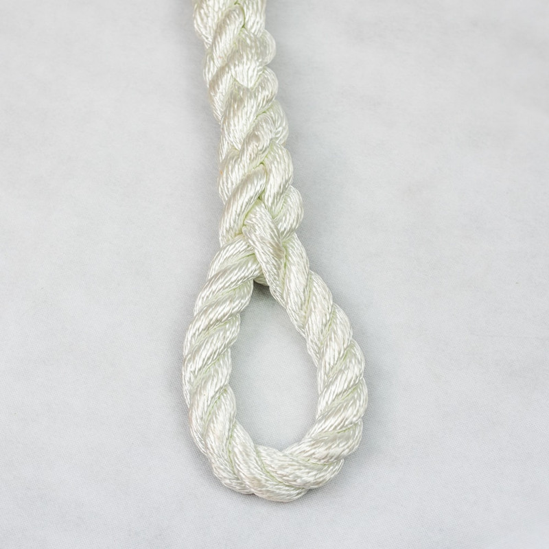 Twisted Cotton Rope 1-1/4 Inch - Hercules Bulk Ropes