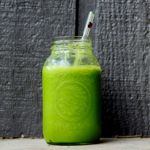 Glowing Green Smoothie