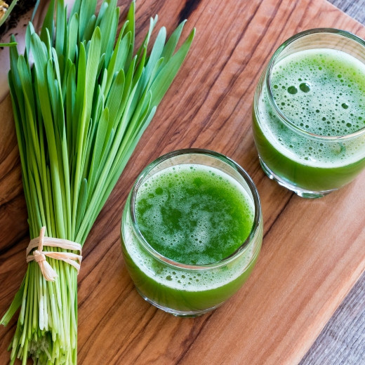 5 Amazing Benefits of Wheatgrass