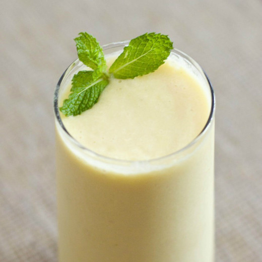 Mango Banana Smoothie