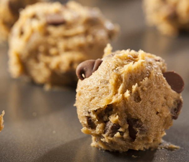 Raw Chocolate Chip Cookies