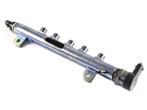 Merchant Automotive LH Fuel Rail Duramax 2011 - 2016 12651989