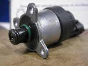 Merchant Automotive Fuel Pressure Regulator LB7 2001-2004 Duramax 400535