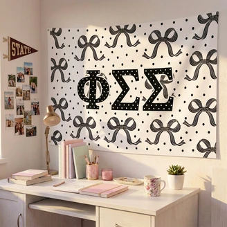 Phi Sigma Sigma Bows Sorority Flags