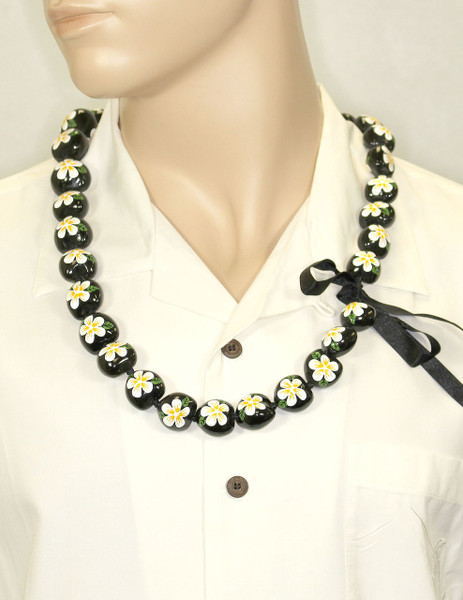 Hand Painted Natural Flower Polished Kukui Nut Candlenut Lei
Linked Kukui Lei Design
Durable - Long-lasting
Unscented - Hypoallergenic
Color: Natural
Length: 38" Circumference
Imported
Do you need flower accessories for your big event? Ask about quantity discounts.