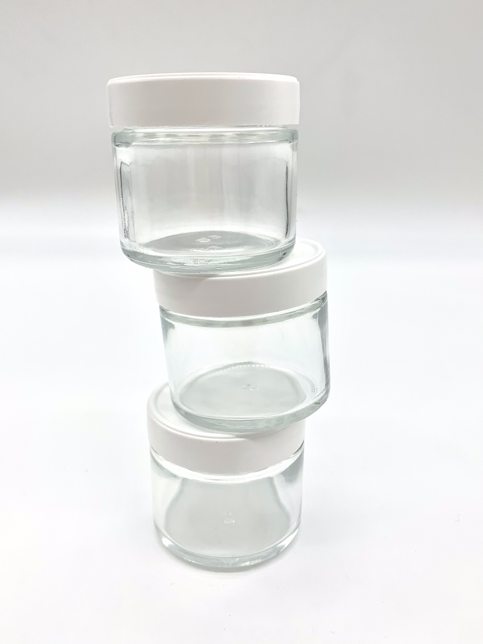3.5G GLASS CONTAINER WITH PLASTIC LID  High End Dabzation Concentrate  Packaging for Flower and Extracts, Bulk Available
